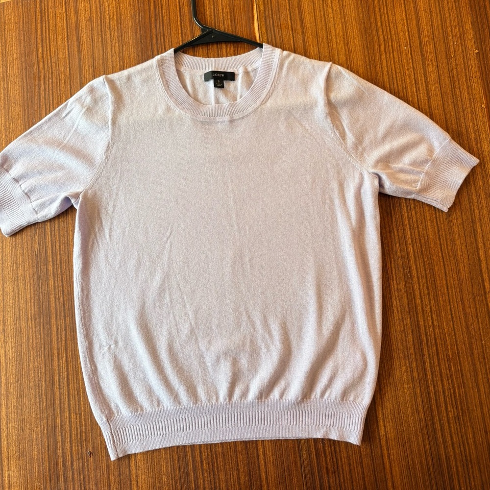 💜 J.Crew Lavender Short Sleeve Sweater — Size Small
